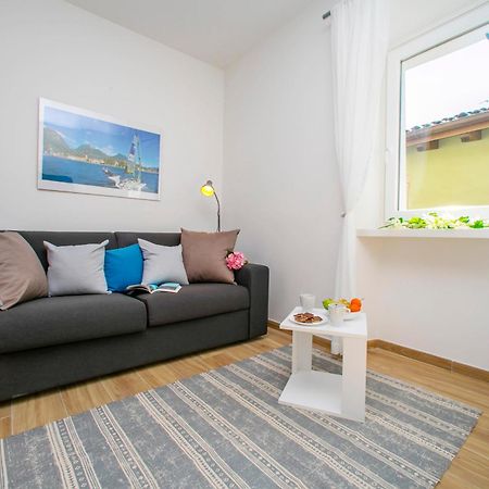 Nido Sui Tetti Di Riva Del Garda - Happy Rentals Dış mekan fotoğraf
