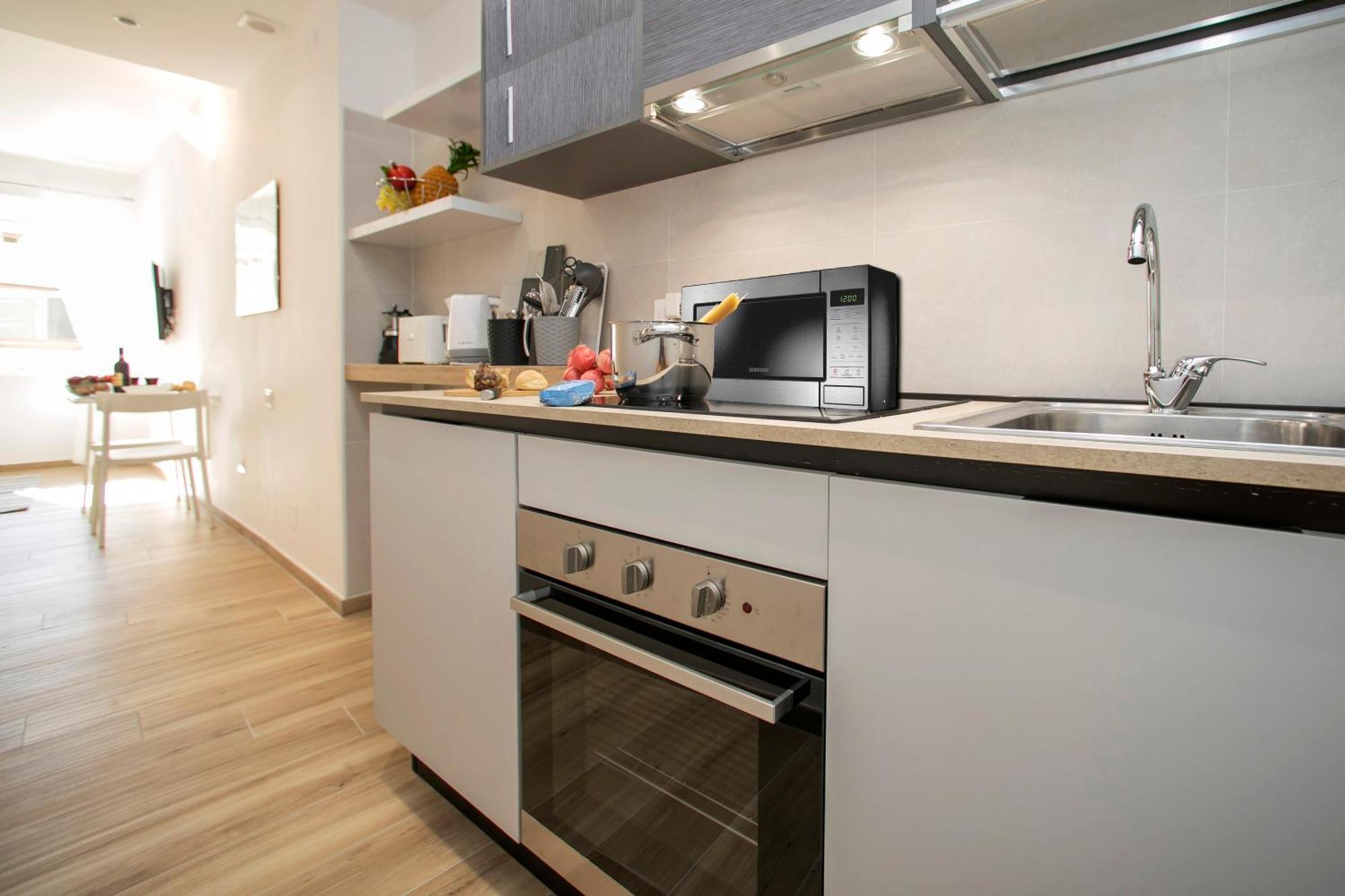 Nido Sui Tetti Di Riva Del Garda - Happy Rentals Dış mekan fotoğraf